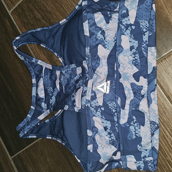 SPORTS BRA LOT OF 6 SZ MEDIUM PELOTON LULULEMON RYKA VS REEBOK - Picture 10 of 11